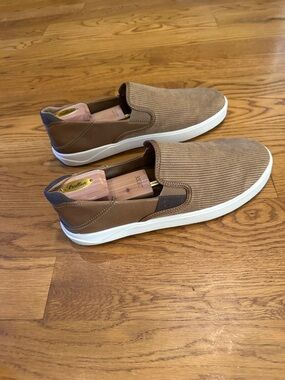 OluKai Men's Brown Corduroy Slip-On Sneakers with White Sole
